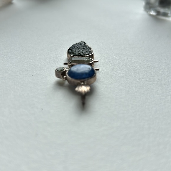 Moldavite and sterling silver Pendant - Picture 5 of 6